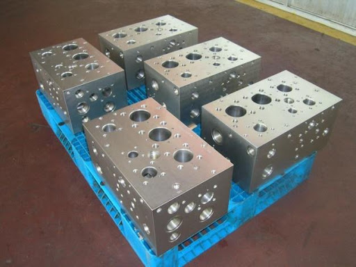 Hệ thống thủy lực máy chấn tôn cnc