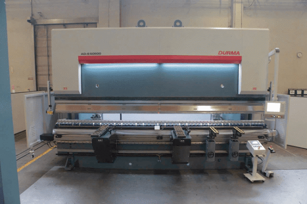 Máy chấn tôn Durma